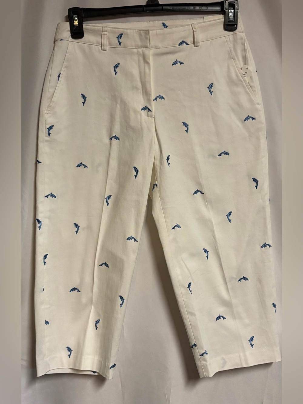 Kim Rogers Shannon Fit Dolphin Embroidered Capri Pants White 10P NWT
